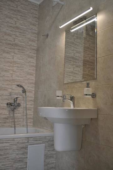 Фото номера Апартаменты в пентхаусе Апартаменты Apartments on Leva st. г. Берегово 7