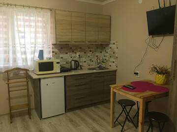 Фото номера Четырехместный номер Апартаменты Private House г. Берегово 6