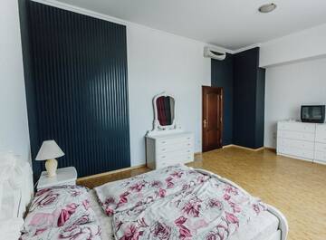 Фото номера Люкс с 2 спальнями Отель Praktik Hotel г. Берегово 3