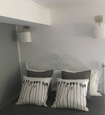 Фото номера Апартаменты - Двухуровневые Апартаменты Lux Apartment г. Берегово 18