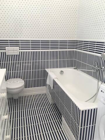 Фото номера Апартаменты - Двухуровневые Апартаменты Lux Apartment г. Берегово 31