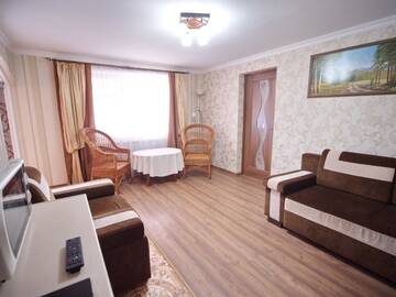 Фото номера Семейный номер с террасой Гостевой дом Villa Magnat г. Берегово 7