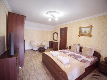 Фото номера Двухместный номер с 1 кроватью Гостевой дом Villa Magnat г. Берегово 5