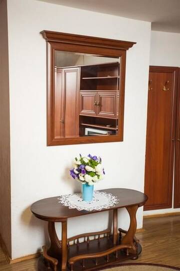 Фото номера Люкс с 2 спальнями Отель Gracia + г. Берегово 2