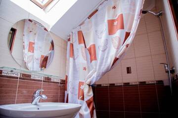 Фото номера Люкс с 2 спальнями Гостевой дом Beauty Complex г. Берегово 5
