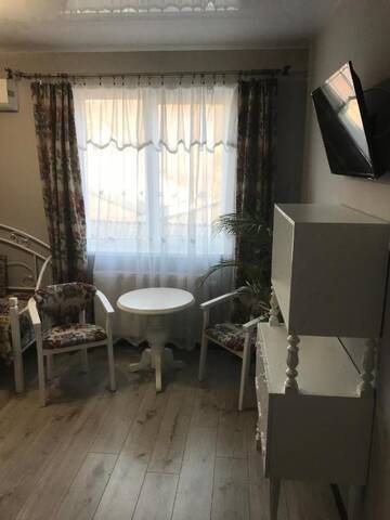 Фото номера Двухместный номер с 2 отдельными кроватями Гостевой дом Villa Galicia г. Берегово 8