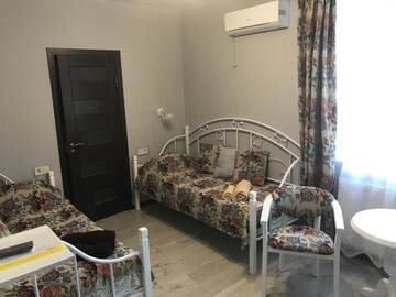 Фото номера Двухместный номер с 2 отдельными кроватями Гостевой дом Villa Galicia г. Берегово 9