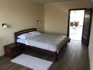 Фото номера Апартаменты с 2 спальнями Апартаменты Green Energy Apartment г. Берегово 7