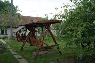 Фото Дома для отпуска House near Thermal Pool г. Берегово